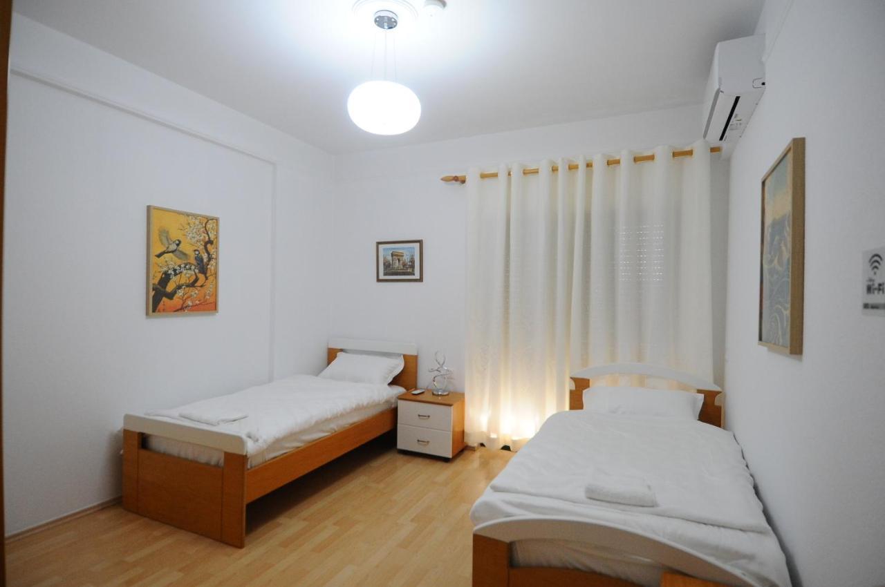 Center Tirana Apartment מראה חיצוני תמונה
